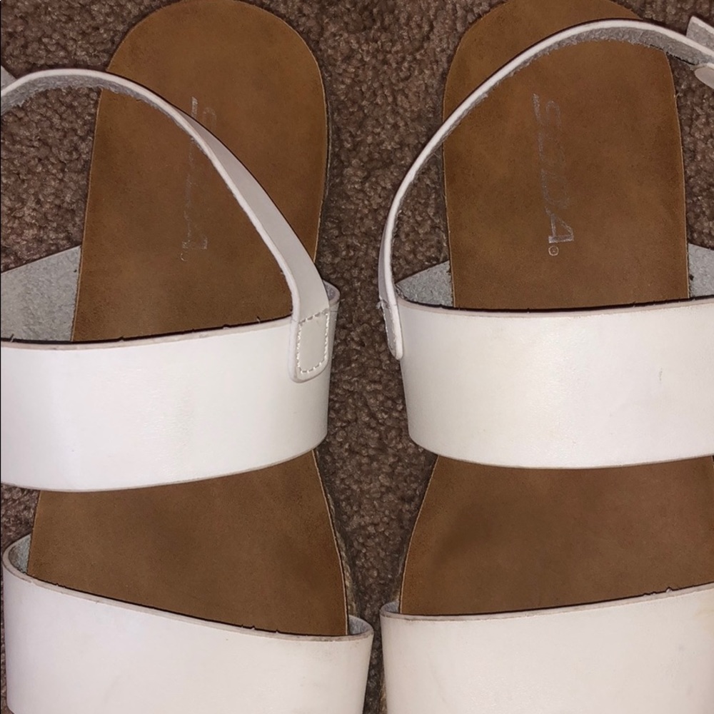 platform sandals ☆ - Picture 2 of 2